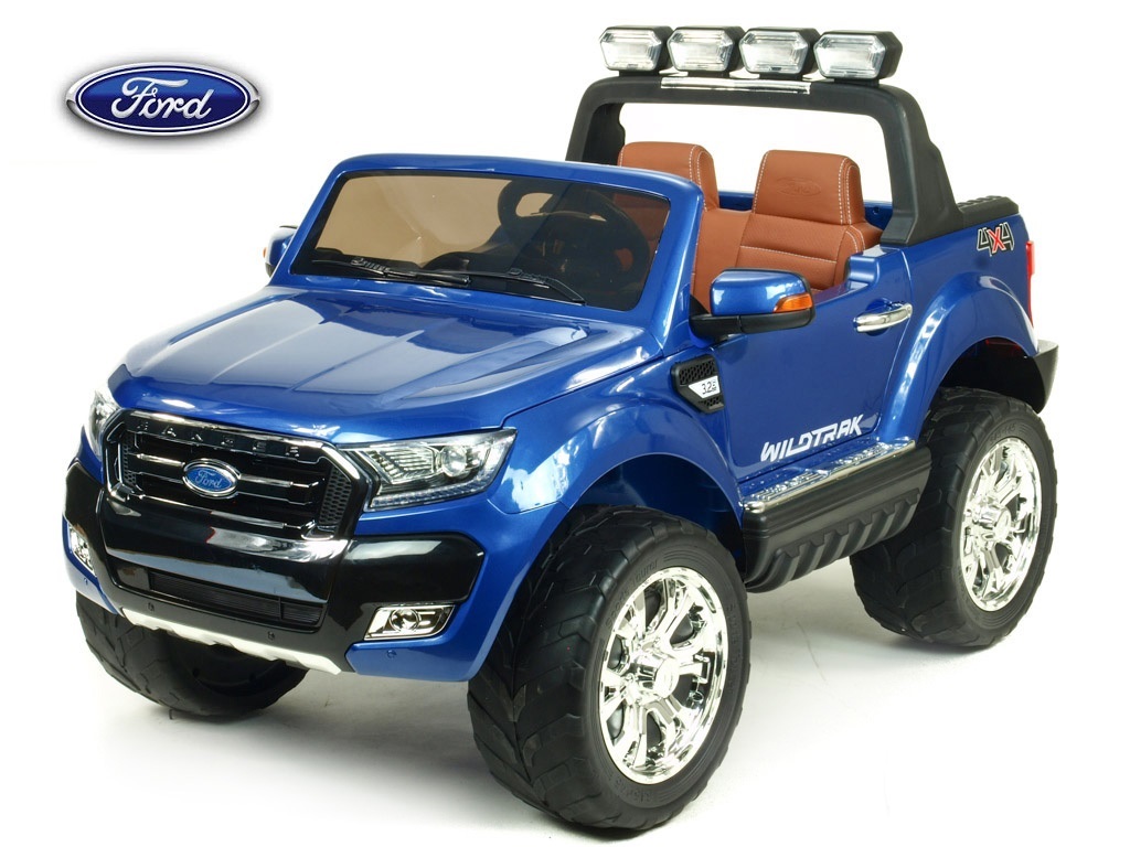 Ford Ranger Wildtrak s 2,4G, 4x4, dvoumístný, modrá metalíza