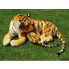 Plyšová tygřice s mládětem, oranžová, délka 140/65 cm