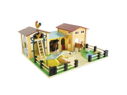 TV410 Farmyard Farm Barn Wooden Play Set
