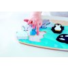 2399 1 hape drevene taktilni puzzle polarni zviratka