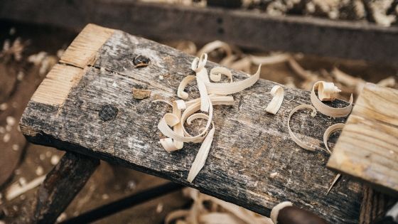 Poznáte rozdiely medzi materiálmi, z ktorých sa vyrába náš nábytok?