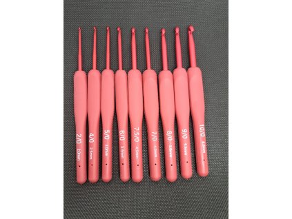 Sada červených háčků