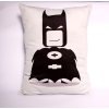 Dekorační polštářek Batman 31x45cm bílý