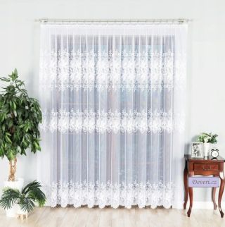 Zjistili jsme, že stále více z vás potřebuje záclony o délce 🎀180cm, proto stále více vzorů zařazujeme do prodeje. Novinku...