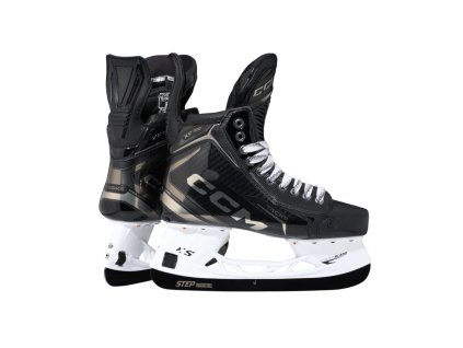 Brusle CCM Tacks XF Pro INT (Šířka R, Velikost 4.0 (37.5), Varianta Intermediate)