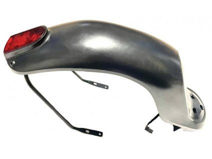 zadni blatnik se svetlem 4m05