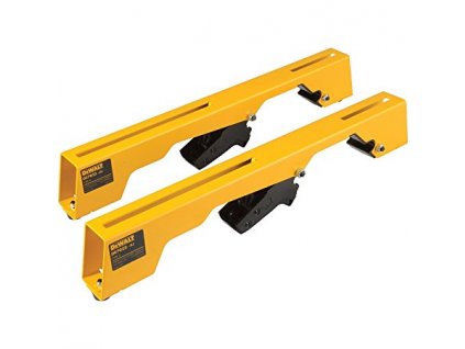 DE7025