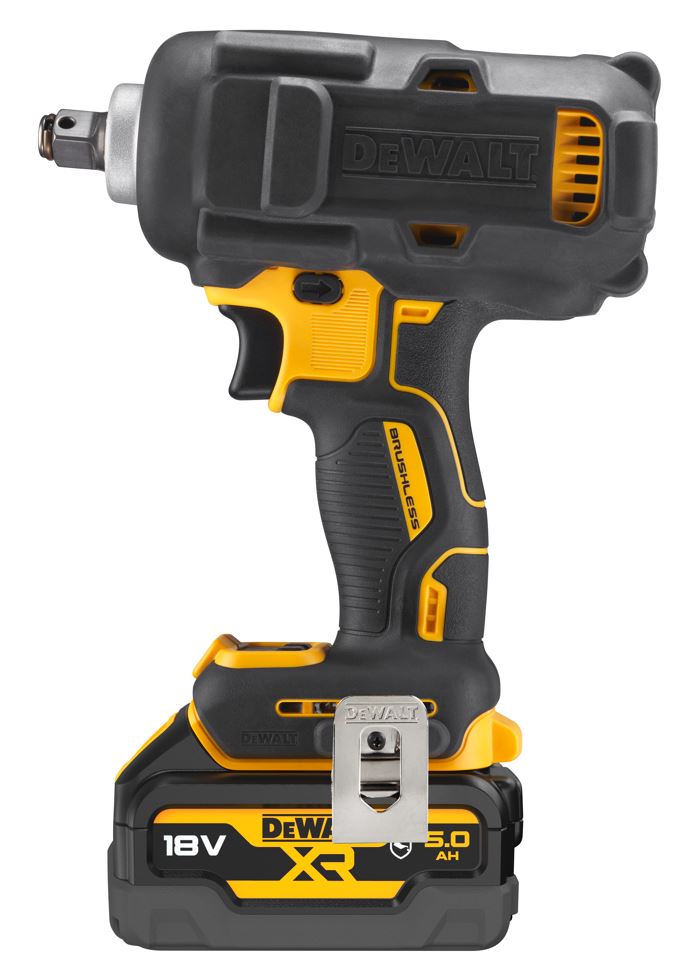 DCF891P2G-QW DEWALT 18V AKU BEZUHLÍKOVÝ RÁZOVÝ UTAHOVÁK 1/2 , 813Nm, 2 X BATERIE 5,0 AH, NABÍJEČKA, PUR VLOŽKA