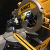 4087 7 dcs777n dewalt 54volt flexvolt aku pokosova pila 216mm bez aku a nabijecky