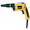413 dw275k dewalt vysokotackovy elektricky sroubovak na sadrokarton v kufru