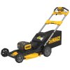 DCMWSP156W2 DEWALT 18 V AKU BEZUHLÍKOVÁ SEKAČKA S POJEZDEM NA TRÁVU, 2 X 8,0 AH BATERIE, NABÍJEČKA
