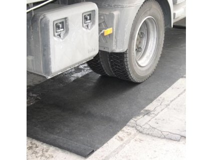 vyr 613 524e818ddc9e8d8a80d4efcbc4ea240e