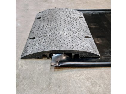 vyr 615 1d5de82ebd6dad711720e2e74351bd9e