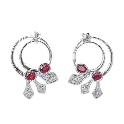 Náušnice ve tvaru kruhu z bílého zlata s přírodními rubíny a diamanty