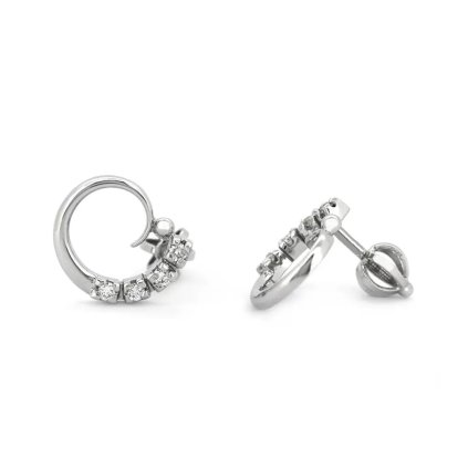 Ručně vyrobené náušnice z bílého zlata s přírodními diamanty