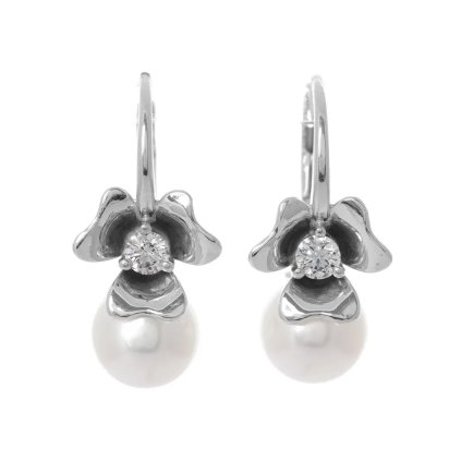 Náušnice se sladkovodními perlami a diamanty z bílého zlata