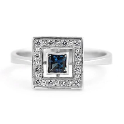 Prsten se safírem a diamanty z bílého zlata, vel. 55