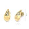 Náušnice ve tvaru kapky s diamanty ze žlutého zlata