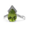Prsten s olivínem a diamanty z bílého zlata