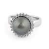 Unikátní prsten s Tahiti perlou a diamanty v bílém zlatě