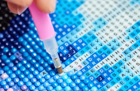 8 korzyści zdrowotnych wynikających z haftowania diamentami