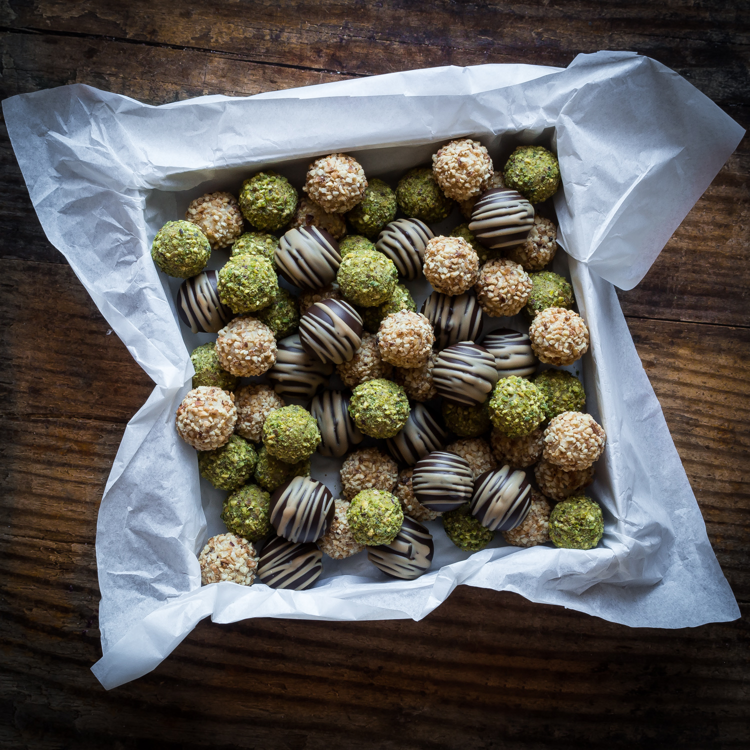 OŘECHOVO KÁVOVÉ HĹUZOVKY - DIANA COMPANY & ELIKATESY - DIANA V KUCHYNI