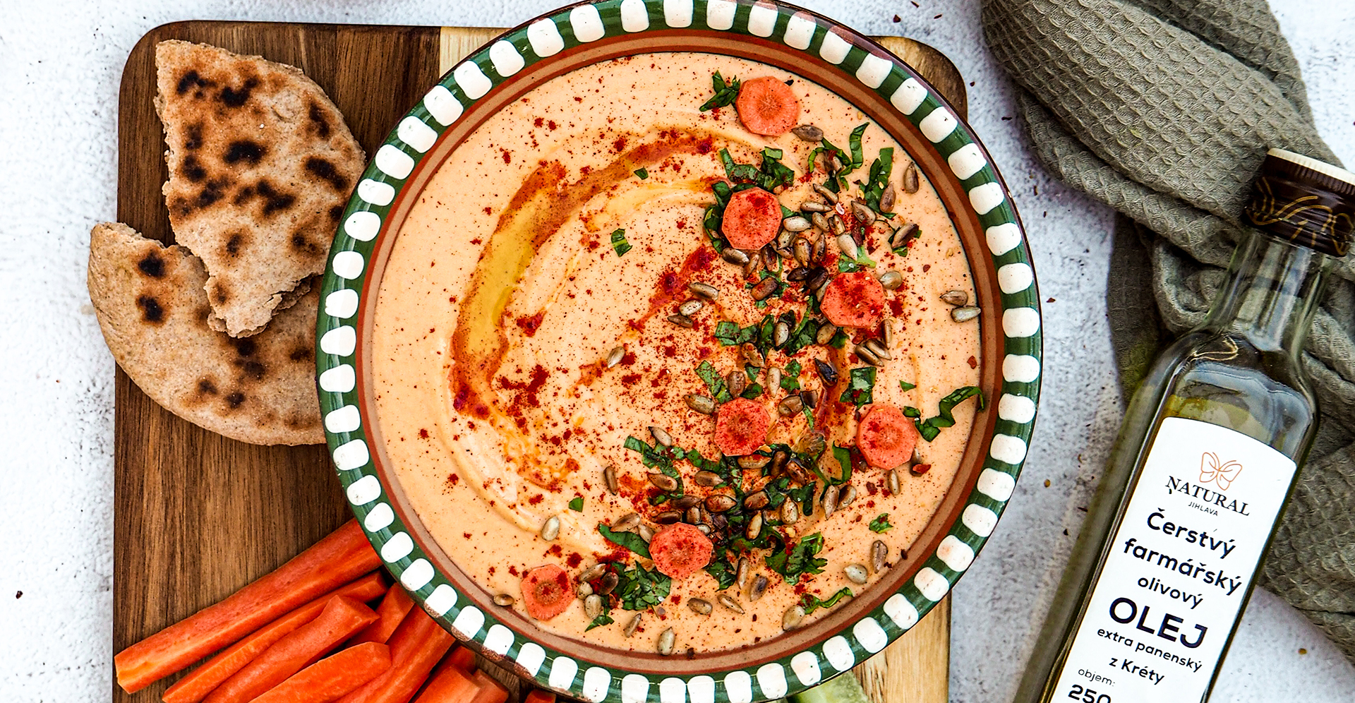 HUMMUS- DIANA COMPANY & ŠÁRKA KUCHTA FOODIE - DIANA V KUCHYNI RECEPT NA HUMMUS S DIANA PRODUKTAMI BUDETE POTREBOVAŤ: