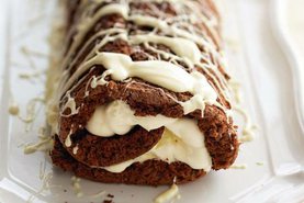 ČOKOLÁDOVÁ ROLÁDA S VANILKOVÝM PARFÉ, BEZ MÚKY