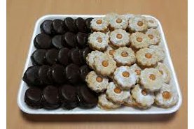 Bezlepkové isler-linzer zákusky s nižším obsahom sacharidov