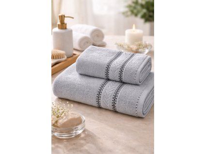 CEE97CB4 B942 494C AA32 B4F383054FE8