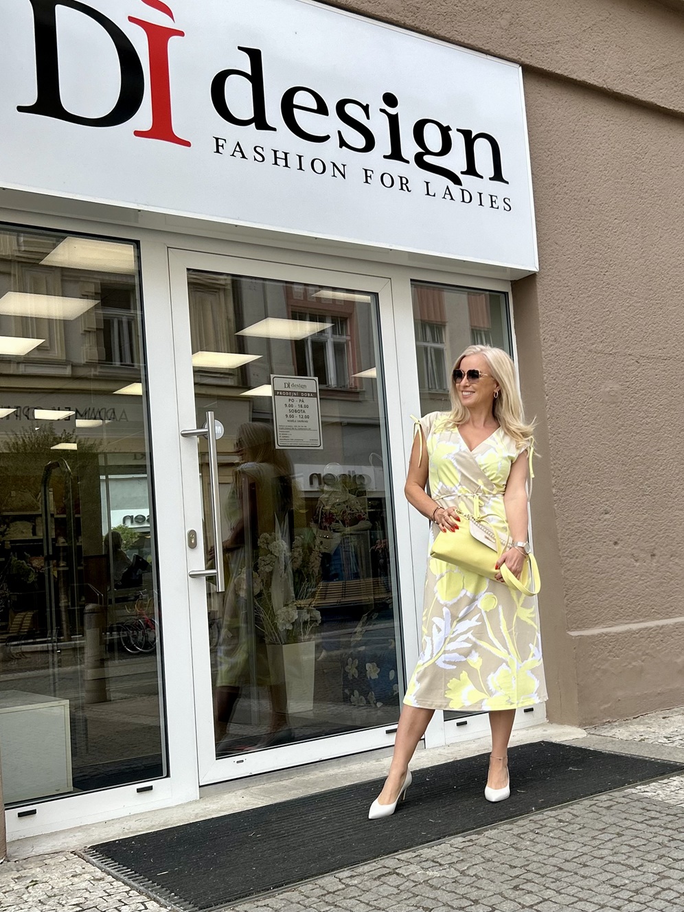 Květinové motivy v outfitu: jemná inspirace pro dny, kdy chceš něco navíc🌸