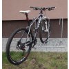 Stojan na bicykle jednostranný, pravý, univerzálny 24-29 ", 3 parkovacie miesta