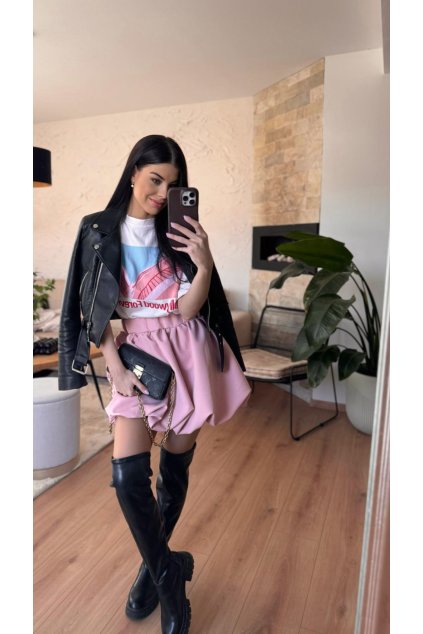 59605F02 E20D 4AE9 93E7 A7300E7676CE