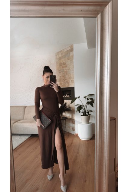 C97662B4 BA47 4FF9 A39C B44F16B91EBF