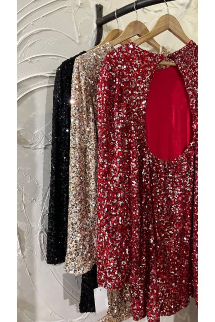 B61CD3B8 4574 4D77 8D60 34C0F61C46E7