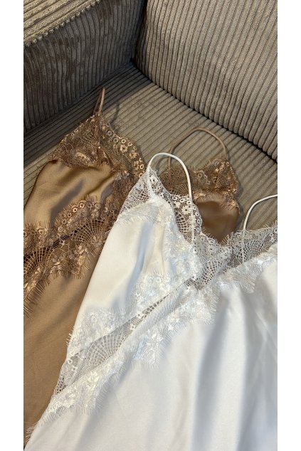 4FDA9460 7CAB 4D92 B3A6 92511F70B32C