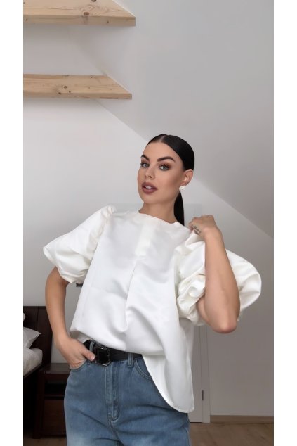 357E9CC4 C0AD 4282 AD49 EF00A59601A6