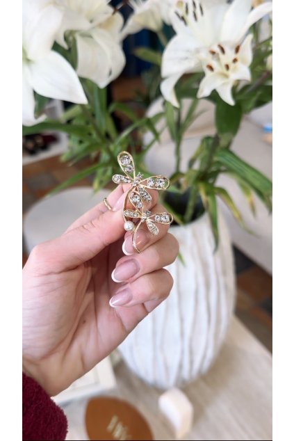 a2108ff7 11f0 4a88 9b53 8cb76e8ee69d