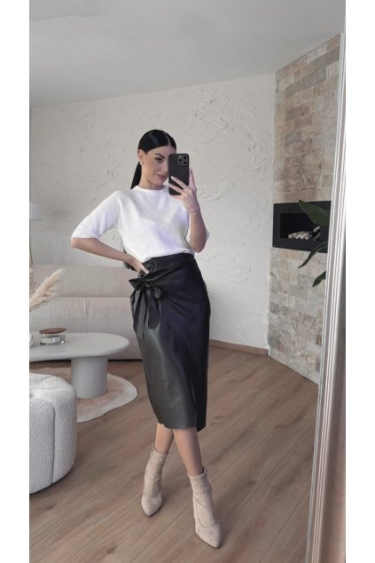 1FC7CDE7 EE03 4773 A22B 20370C95C351 SnapseedCopy