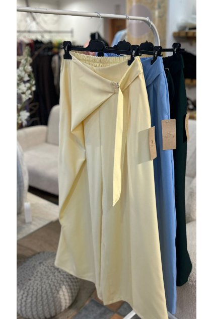 EF7F5EFB 946A 428B 8BD8 F3FC387CDCF0