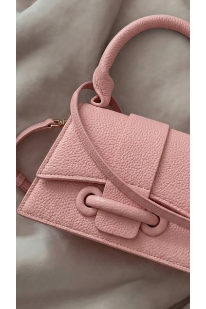 35DA52B7 4E07 4EC9 9A62 B74B5CF9FD47