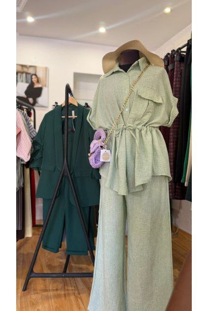 636B2D52 C167 4943 B7E1 E4B3C5A25370