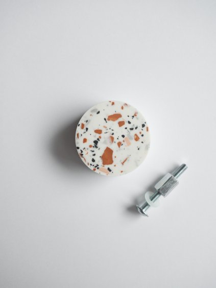 9D6CA448 87B3 453A 994D 4CBABE54355A