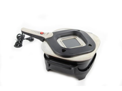 Elektrický pečící hrnec ETA Pečenka 0133 90000 černá/nerez  ..Použito - oděrky ..Poklice oděrky a ušpiněná ..Chybí návod a kuchařka ..Náhradní krabice ..Záruka 12 měsíců