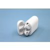 Sluchátka Apple AirPods (2019) (MV7N2ZM/A) bílá  ..Odzkoušeno - Vráceno ..Oděrky na pouzdře ..Záruka 12 měsíců