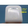 Sluchátka Apple AirPods (2019) (MV7N2ZM/A) bílá  ..Použito - Ušpiněno ..Vrypy na sluchátcích ..Levé sluchátko zažloutlé ..Záměna krabičky ..Oděrky na pouzdře ..Záruka 12 měsíců