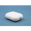 Sluchátka Apple AirPods (2019) (MV7N2ZM/A) bílá  ..Použito - sluchátka vyčištěny ..Vevnitř pouzdra známky opotřebení ..Oděrky na pouzdře ..Záruka 12 měsíců