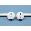 Sluchátka Apple AirPods (2019) (MV7N2ZM/A) bílá  ..Použito - sluchátka vyčištěny ..Vevnitř pouzdra známky opotřebení ..Oděrky na pouzdře ..Záruka 12 měsíců