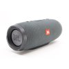Přenosný reproduktor JBL Charge Essential šedý  Použito ..Bez USB kabelu ..Drobné oděrky na logu ..Bez obalu ..Záruka 12 měsíců