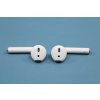 Sluchátka Apple AirPods (2019) (MV7N2ZM/A) bílá  ..Použito ..Oděrky na pouzdře ..Vevnitř pouzdra známky opotřebení ..Bez krabičky ..Záruka 12 měsíců